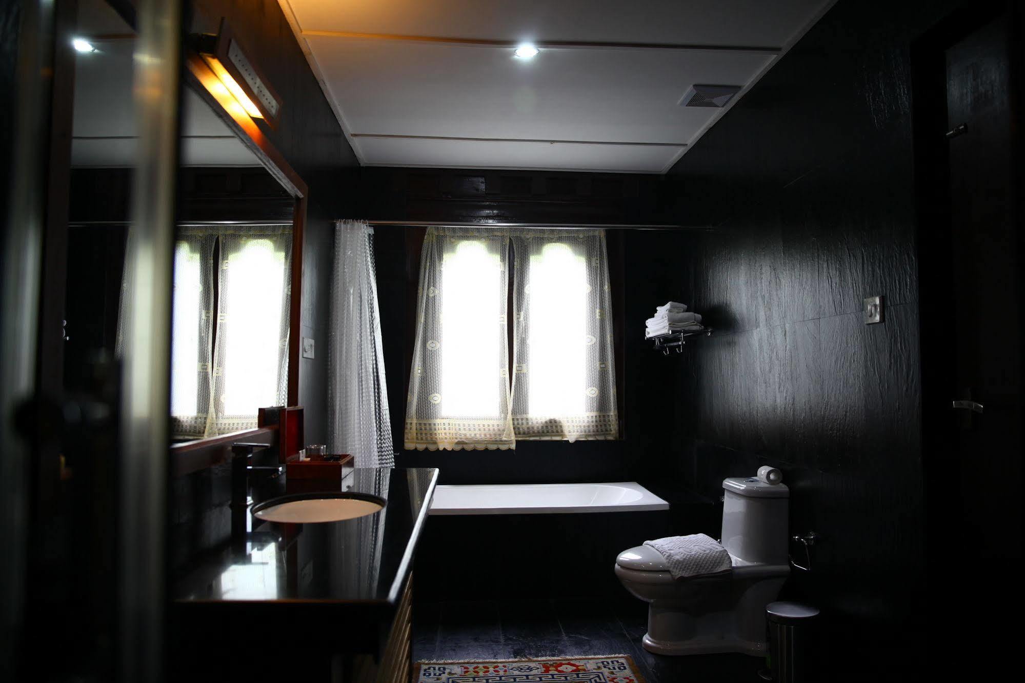 Tashi Namgay Resort 帕罗 外观 照片
